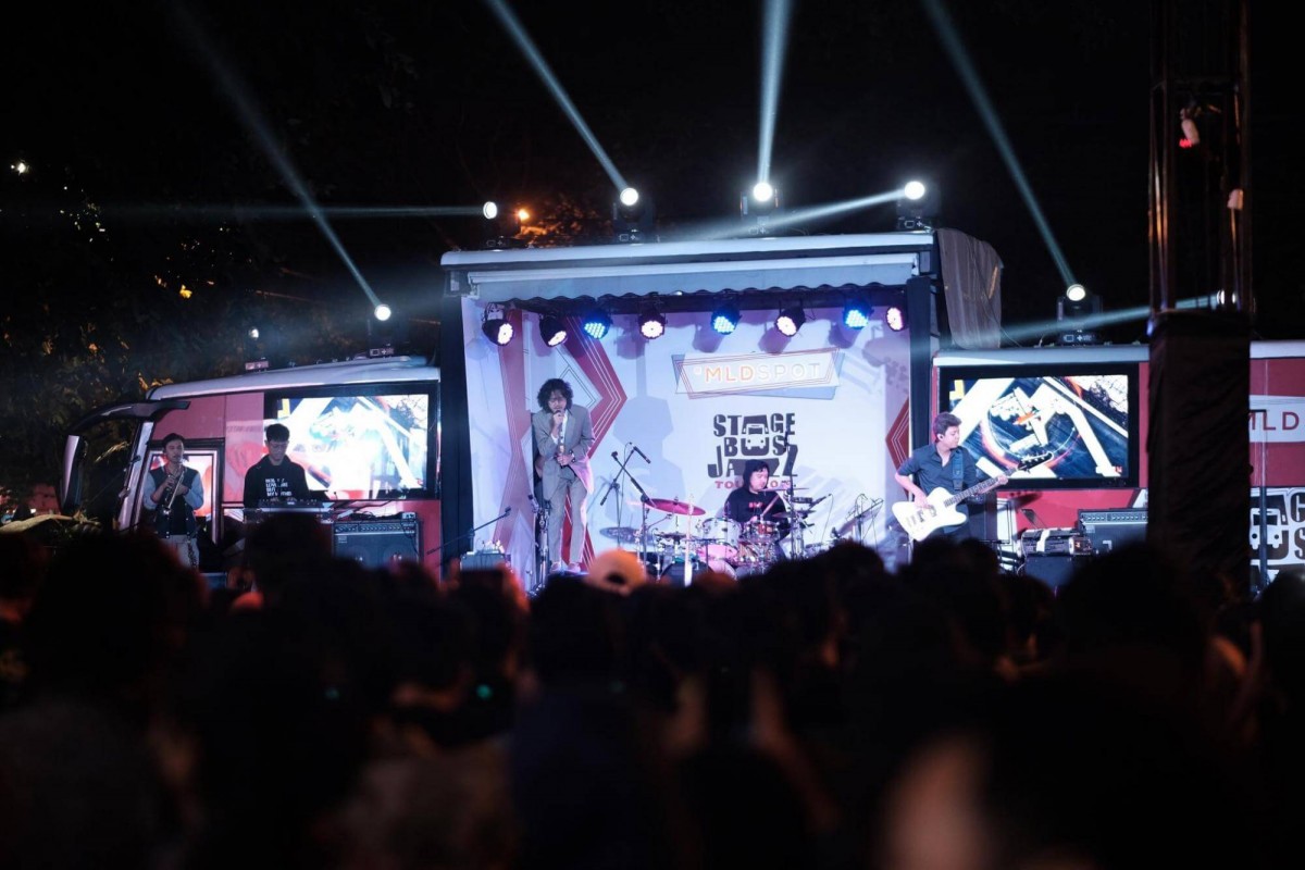 Pamungkas Membuat Para Pengunjung Melankolis